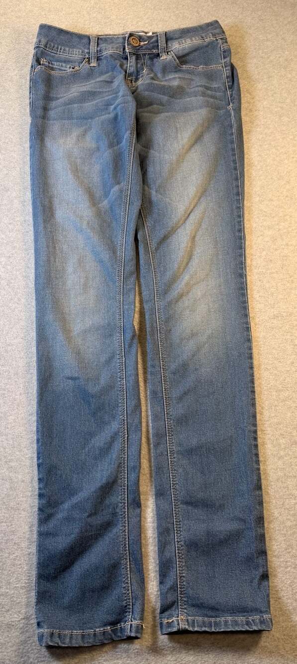 YMI Juniors Medium Wash Stretch Denim Jeans Size 3